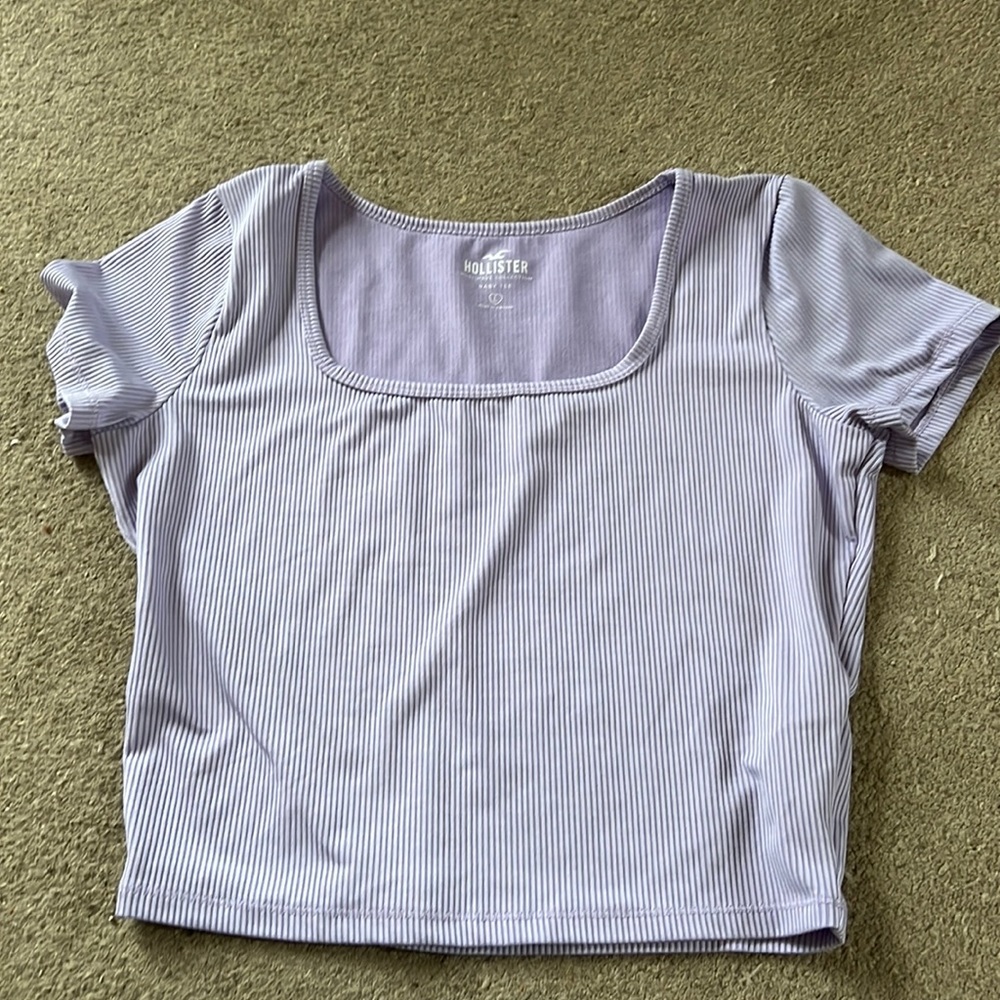 Purple Hollister Top (NWOT)
